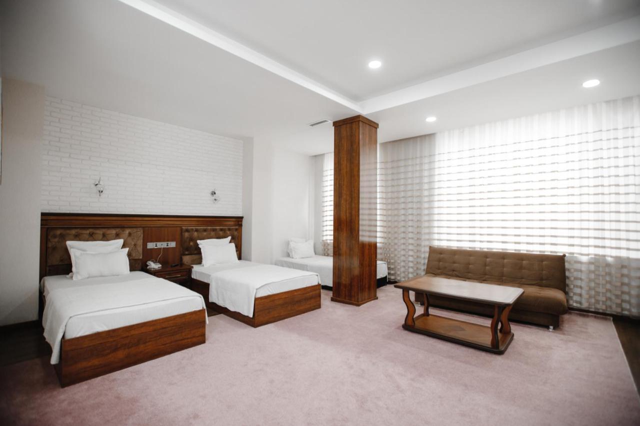 Hotel Shedevr Plaza Namangan Exteriér fotografie